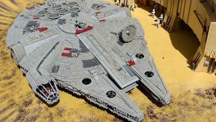 Lego Star Wars Millennium Falcon 7965 Review