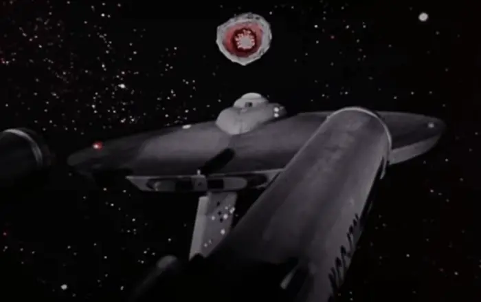 Enterprise heading towards The Doomsday Machine