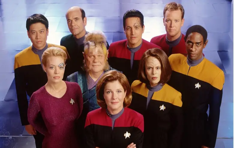 Picture of the Voyager Crew