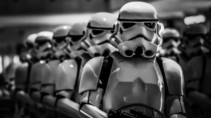 Stormtrooper lining up to get paid